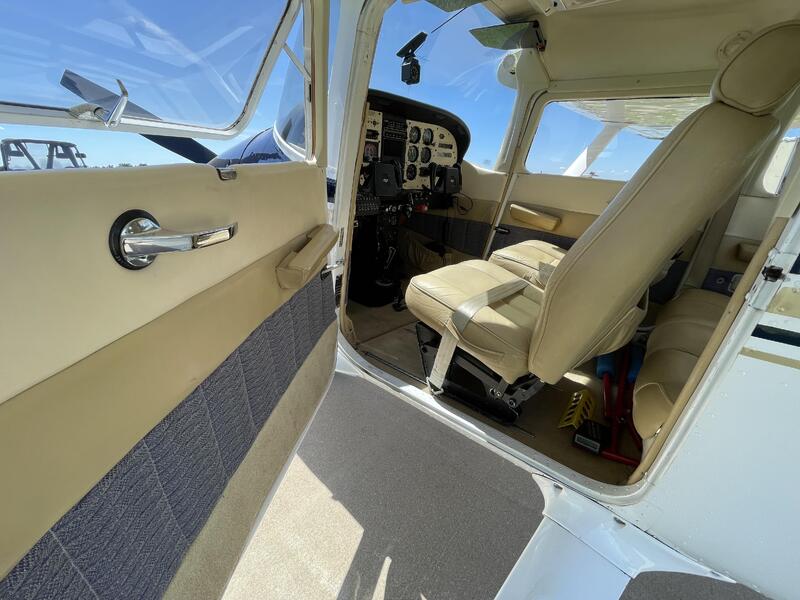 Cessna 182p Skylane thumbnail 4