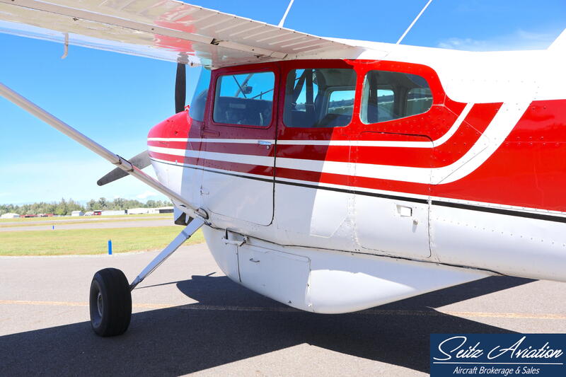 Cessna 185f Skywagon thumbnail 9