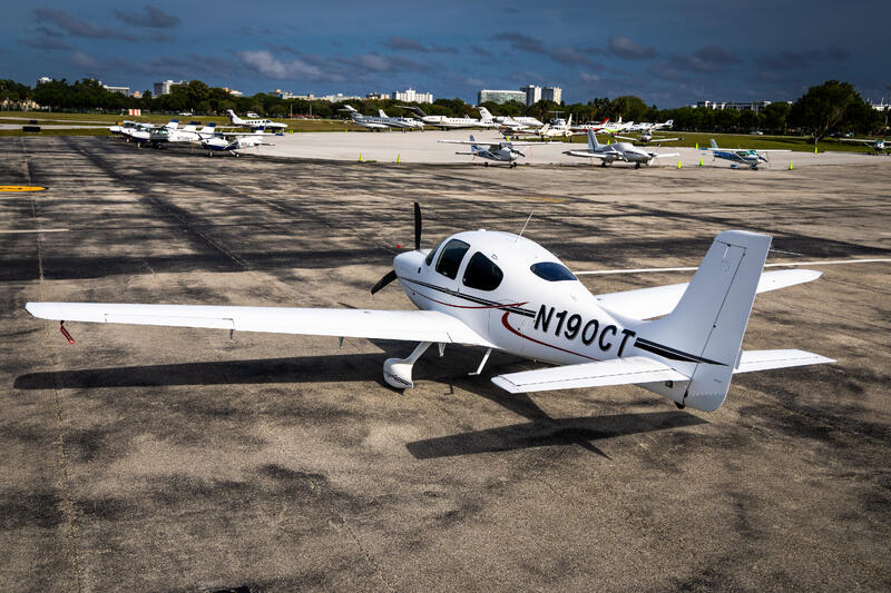 Cirrus Sr20 G6 thumbnail 6