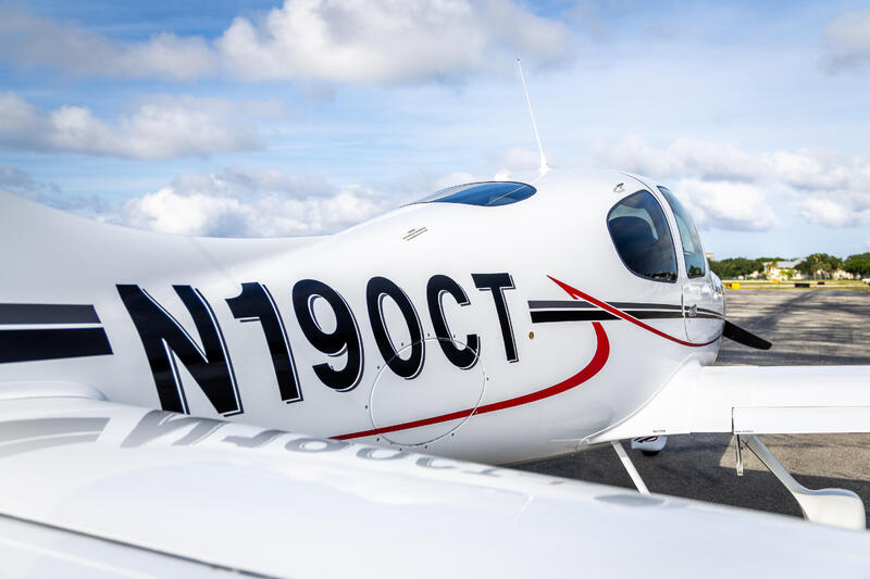 Cirrus Sr20 G6 thumbnail 4