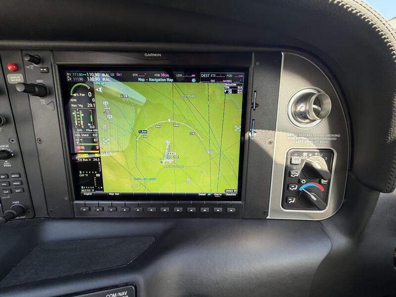 2022 Cirrus SR22T G6 4