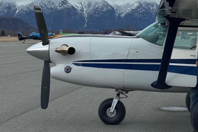 Cessna C206 thumbnail 3