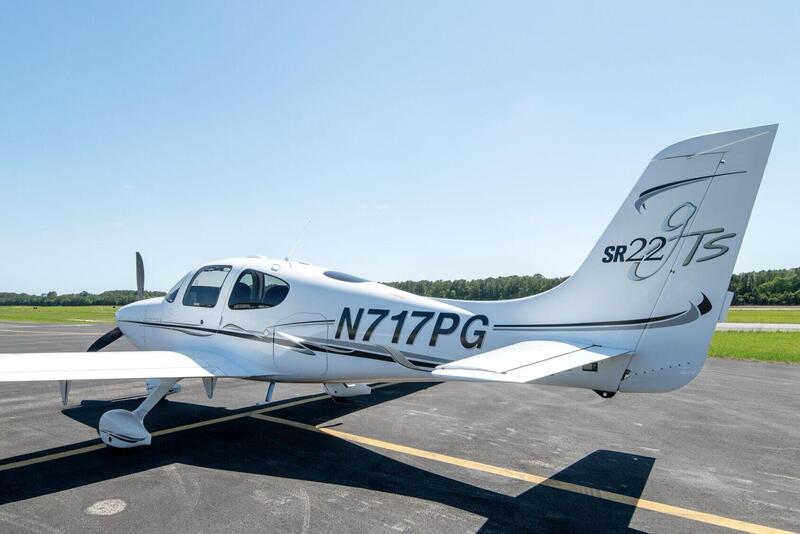 2005 Cirrus SR22 G2 4
