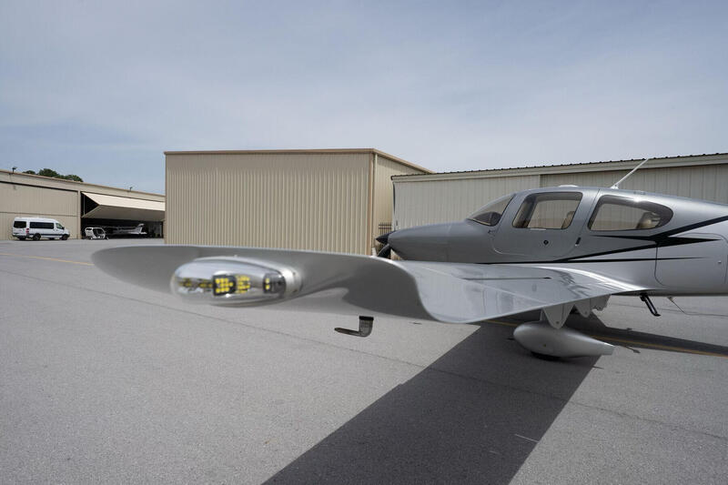 2005 Cirrus SR22 G2 4