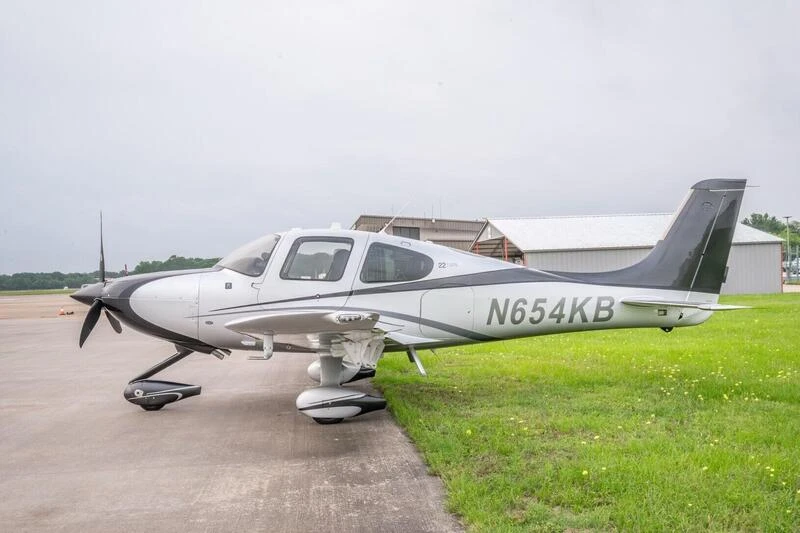 2014 CIRRUS SR22 G5