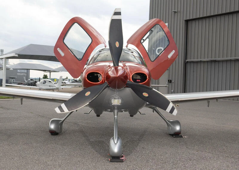2018 Cirrus SR22T G6 3