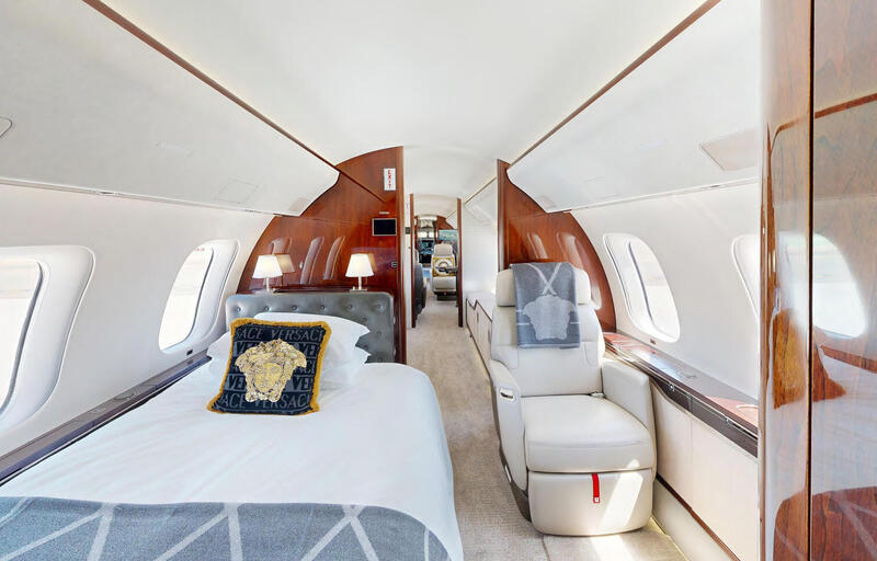 Bombardier 7500 thumbnail 11