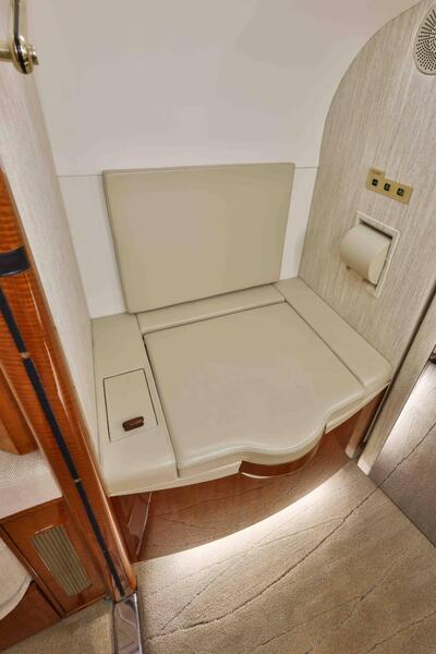 Dassault Falcon 900ex thumbnail 24