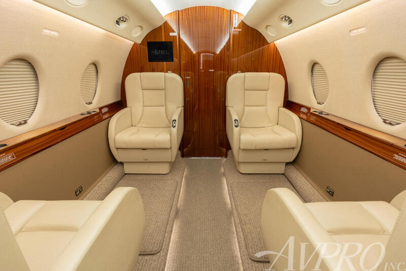 Gulfstream G200 thumbnail 18