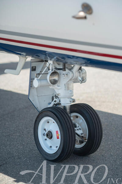 Gulfstream G200 thumbnail 10