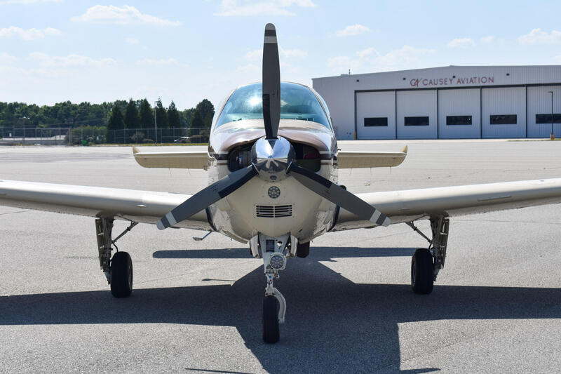 Beechcraft B36tc Bonanza thumbnail 6