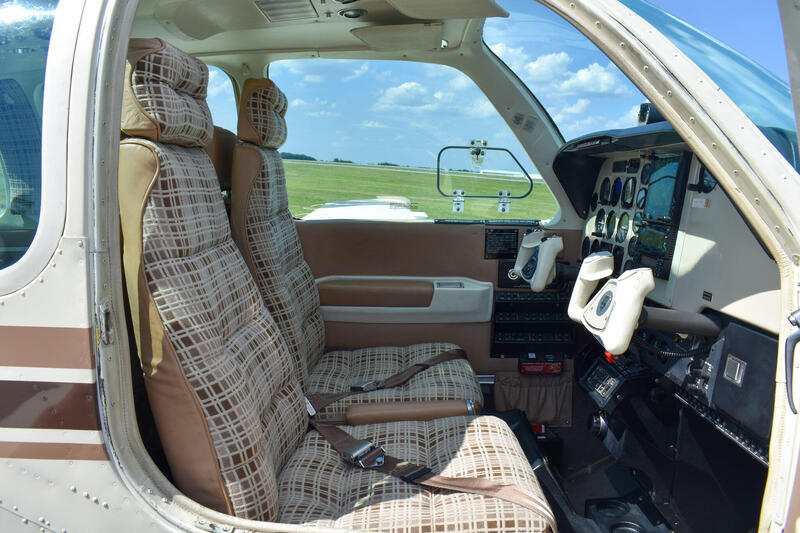 Beechcraft B36tc Bonanza thumbnail 27