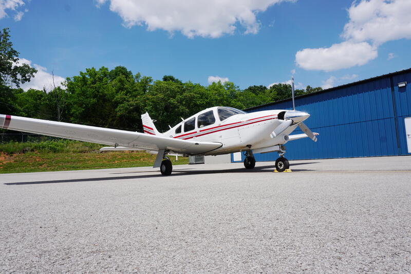 Piper Pa 28r 201t Turbo Arrow Iii thumbnail 9