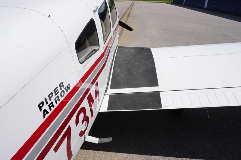Piper Pa 28r 201t Turbo Arrow Iii thumbnail 18