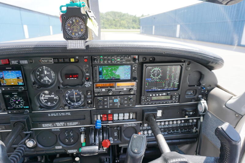 Piper Pa 28r 201t Turbo Arrow Iii thumbnail 39