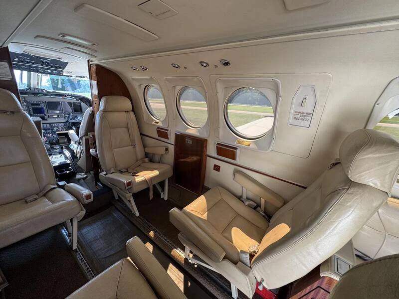 1980 Beechcraft King Air F90 3