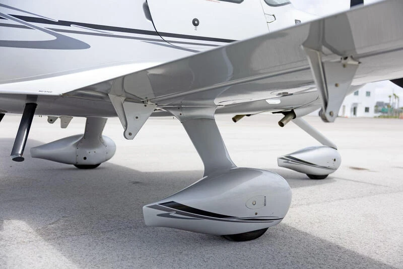 2015 Cirrus SR22 G5 3
