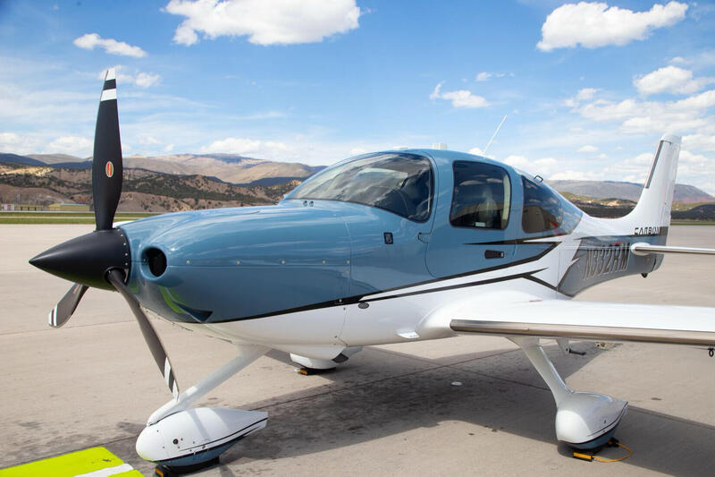 2019 Cirrus SR22T G6 4