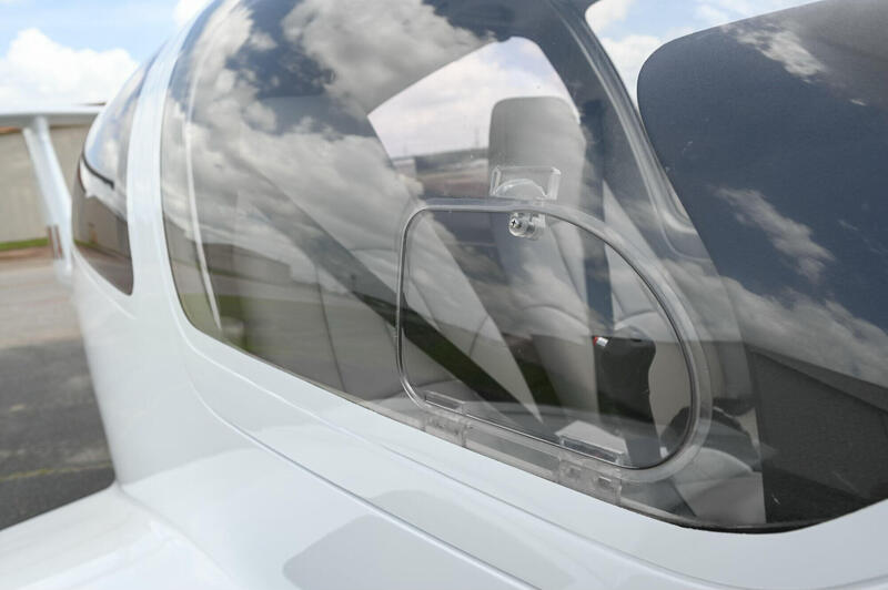 2003 Diamond DA40 5