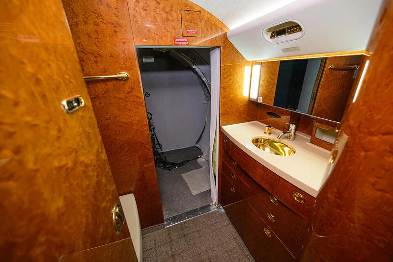 2007 Gulfstream GIV-X (G450) 3