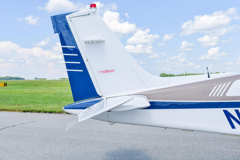 1996 Beechcraft A36 Bonanza 5