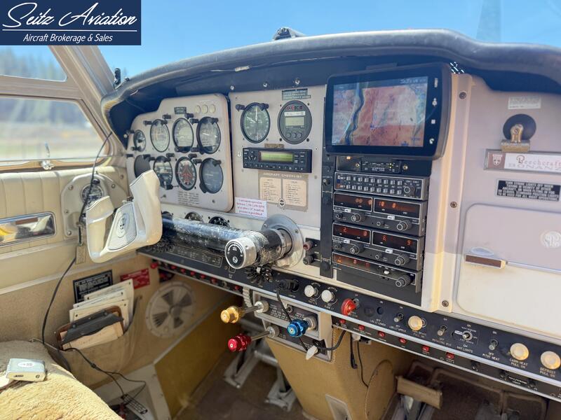 1969 Beechcraft E33 Bonanza 4