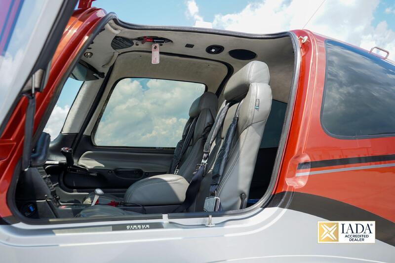 2017 Cirrus SR22T G6 4