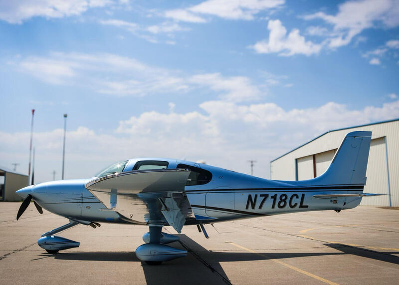2019 Cirrus SR22 G6 4