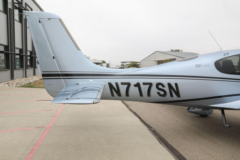 2016 Cirrus SR22T G5 5
