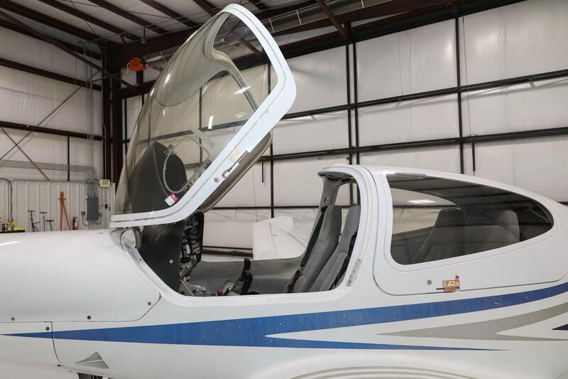 2007 Diamond DA40 4