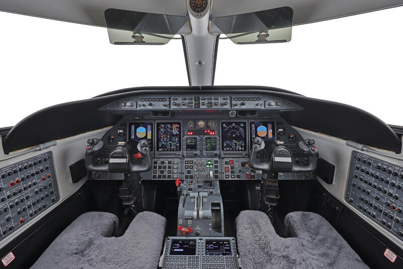 2008 Learjet 45XR 4