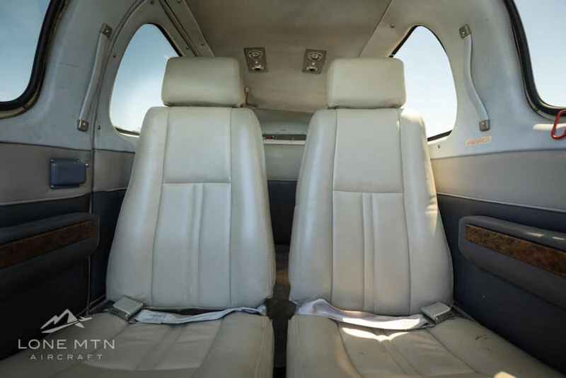 1973 Beechcraft A36 Bonanza 3
