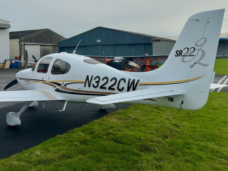 2004 Cirrus SR22 G2 4