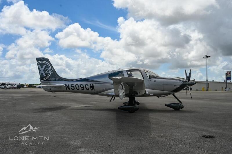2010 Cirrus SR22 G3 GTS 4