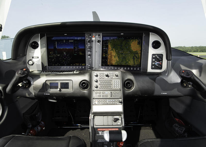 2016 Cirrus SR22 G5 5