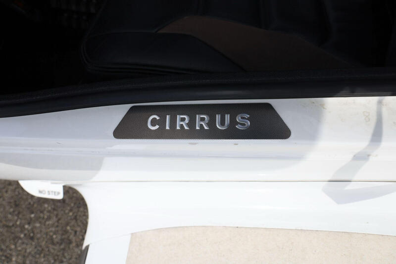 2010 Cirrus SR22 TN G3 5