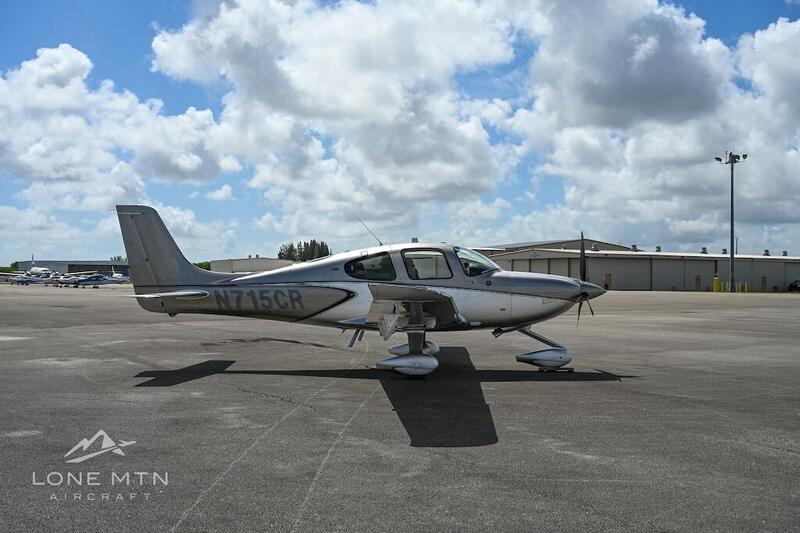 2020 Cirrus SR22 G6 GTS 4