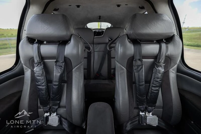 2021 Cirrus SR22 G6 GTS 3