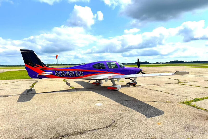 2024 Cirrus SR22T G7 4