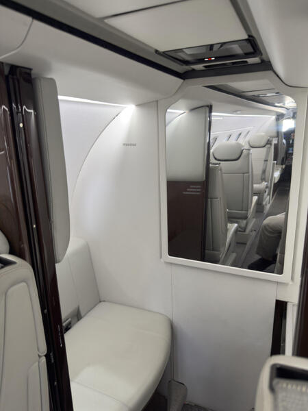 2021 Embraer Phenom 300E 5