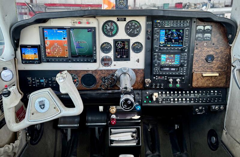 1979 Beechcraft A36 Bonanza 4