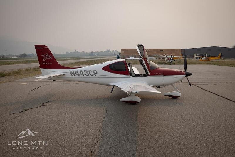 2008 Cirrus SR22 G3 GTS 4