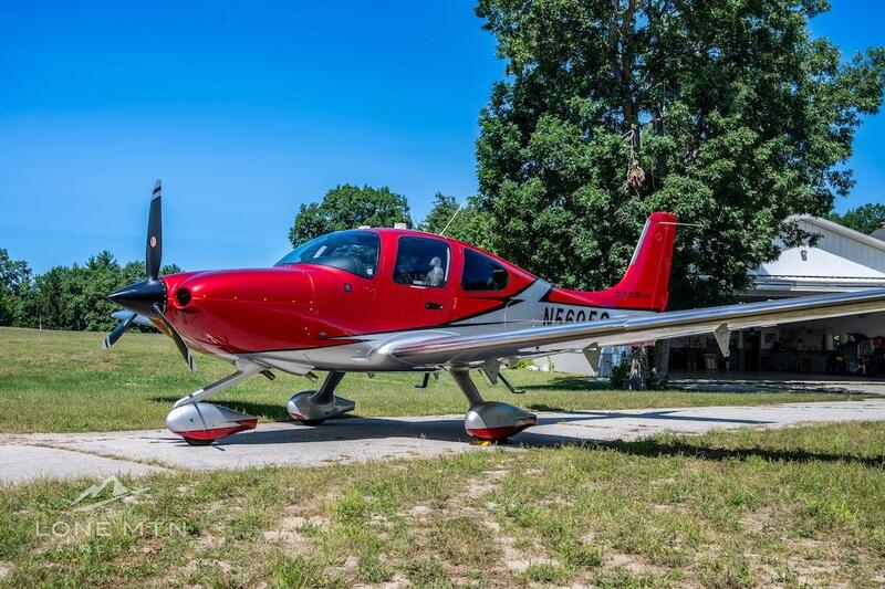 2023 Cirrus SR22 G6 GTS 3