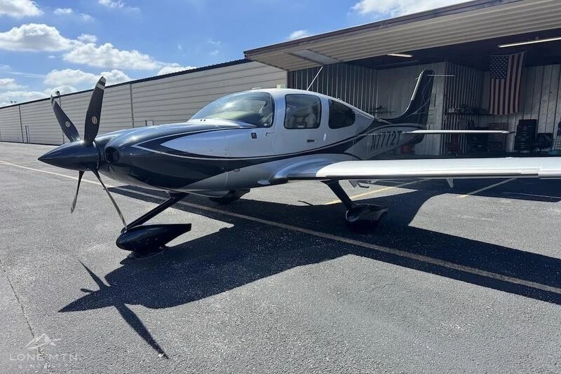 2022 Cirrus SR22T G6 GTS 3