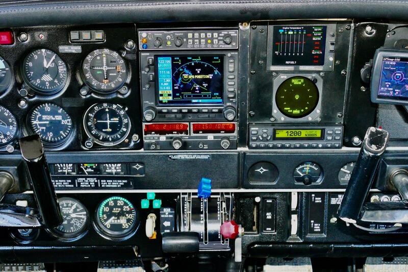 1978 Piper PA-32RT-300 Lance II 4